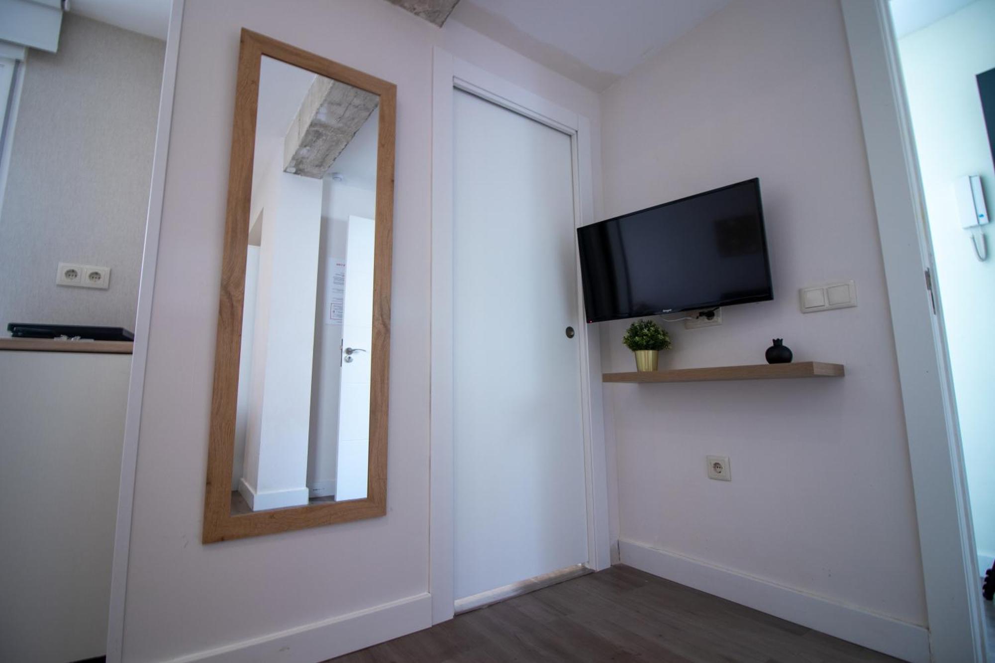 Apartamento Moderno En El Centro De Granada - Mititilla ภายนอก รูปภาพ