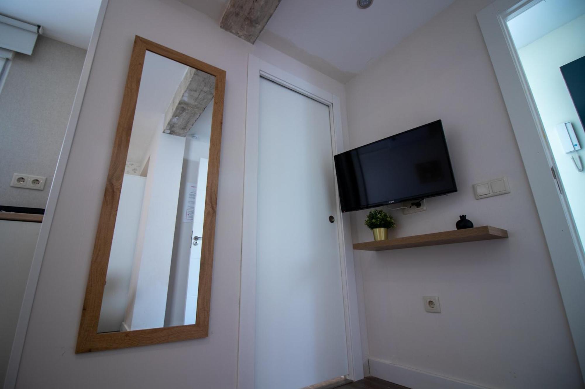 Apartamento Moderno En El Centro De Granada - Mititilla ภายนอก รูปภาพ