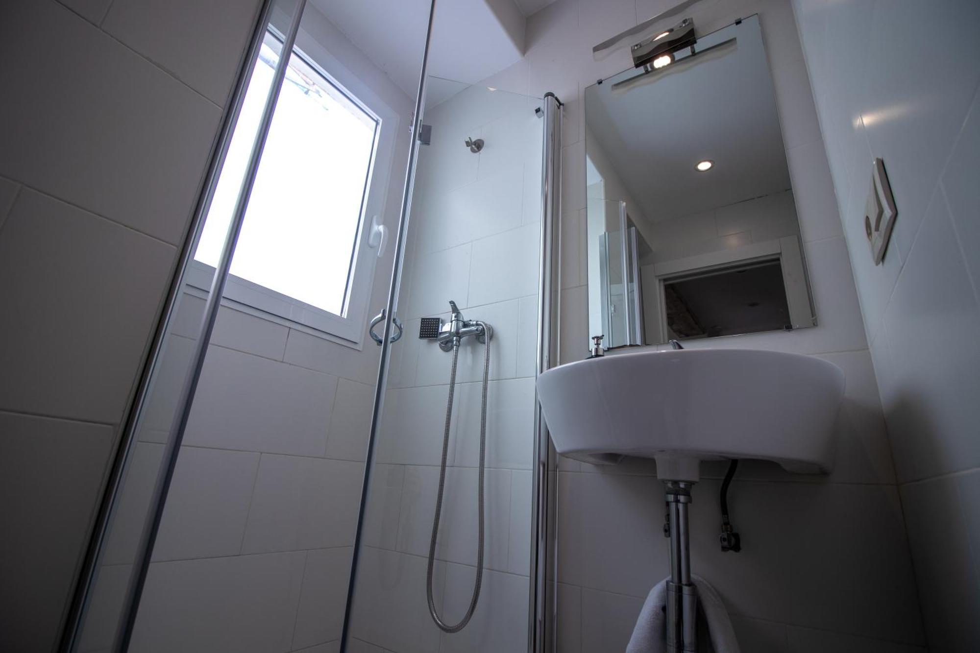 Apartamento Moderno En El Centro De Granada - Mititilla ภายนอก รูปภาพ