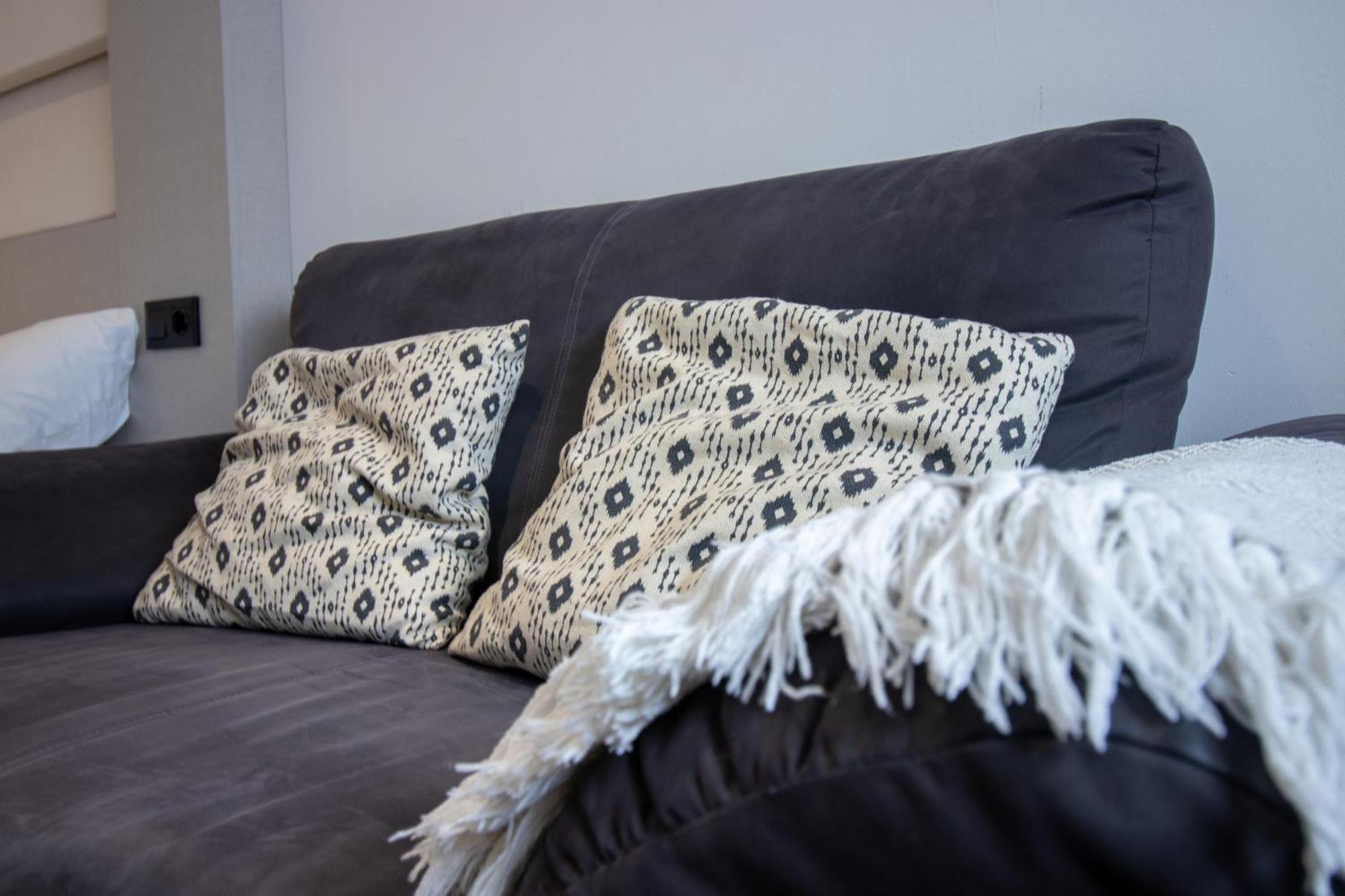Apartamento Moderno En El Centro De Granada - Mititilla ภายนอก รูปภาพ